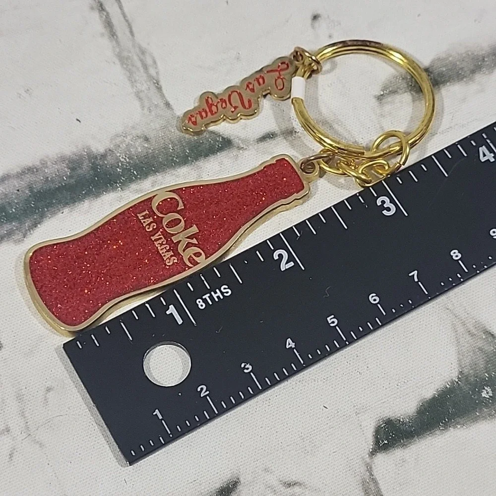 Coca Cola Soda Bottle Las Vegas‎ Keychain Red Glitter Travel Souvenir